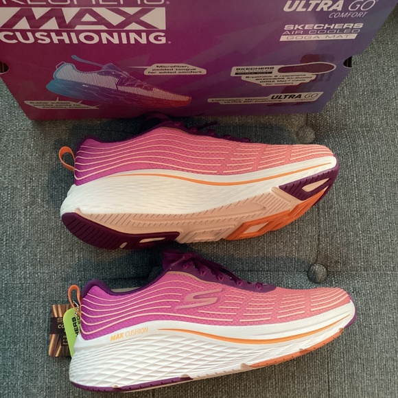 Skechers Women's Max Cushioning Elite 2.0 - Alaura Athletic Running Sneakers - Picture 7 of 11
